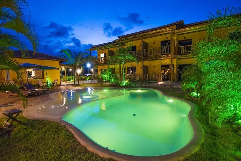 ホテル Pousada Tropicarim