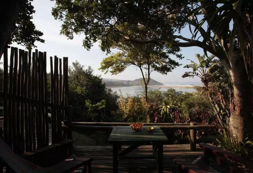 Retkeilymaja Buccaneers Beach Lodge, Chintsa, South Africa