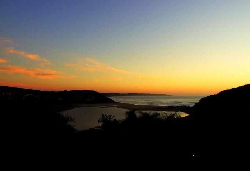 ユースホステル Buccaneers Beach Lodge, Chintsa, South Africa