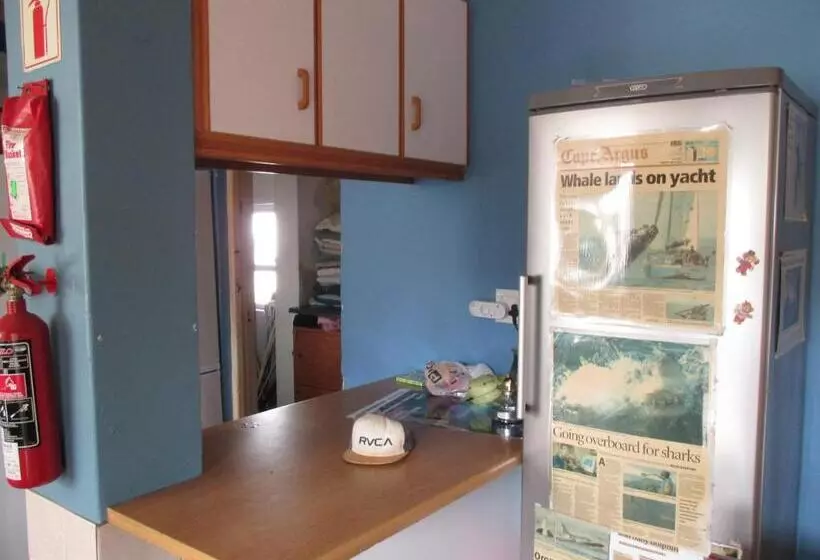 Retkeilymaja Hermanus Backpackers & Budget Accommodation