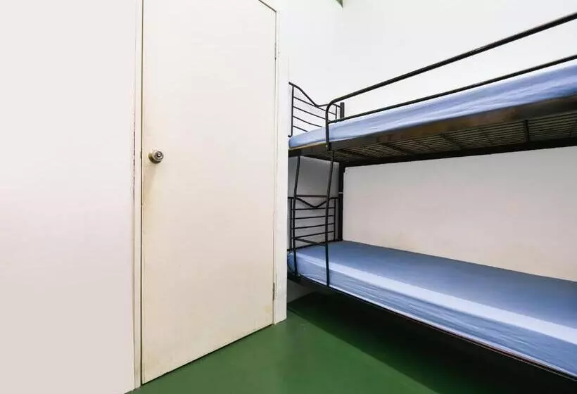 هاستل Spot On 89872 Kuantan Backpackers