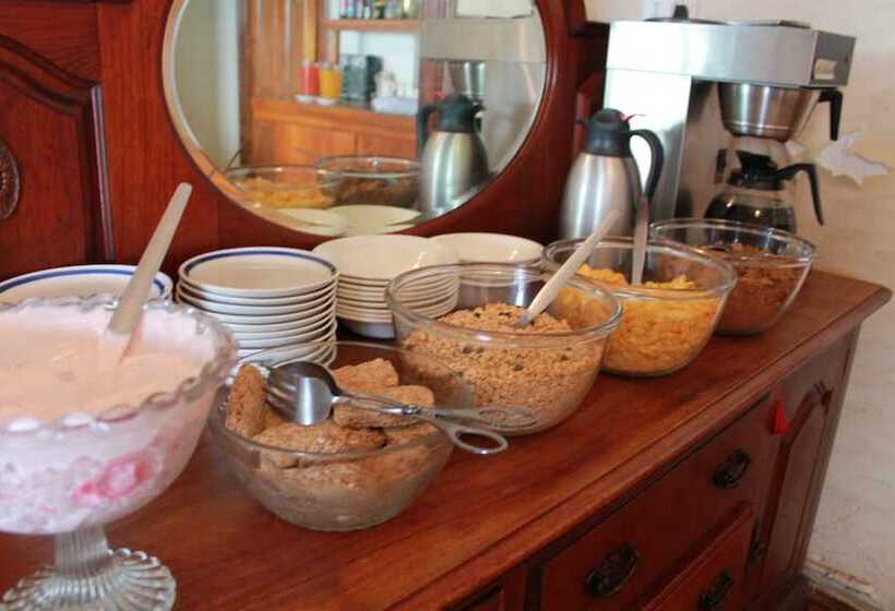 مبيت وإفطار Central Hotel Guest House