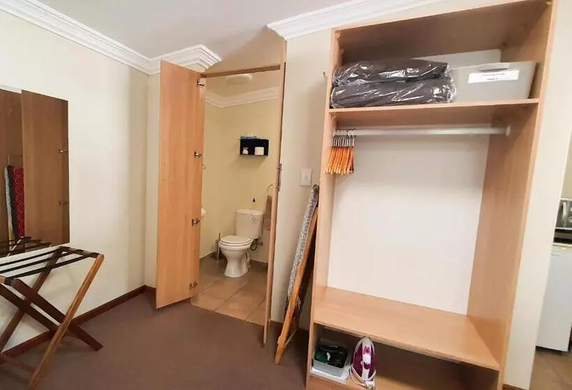 ベッドアンドブレックファースト Cummings Guesthouse