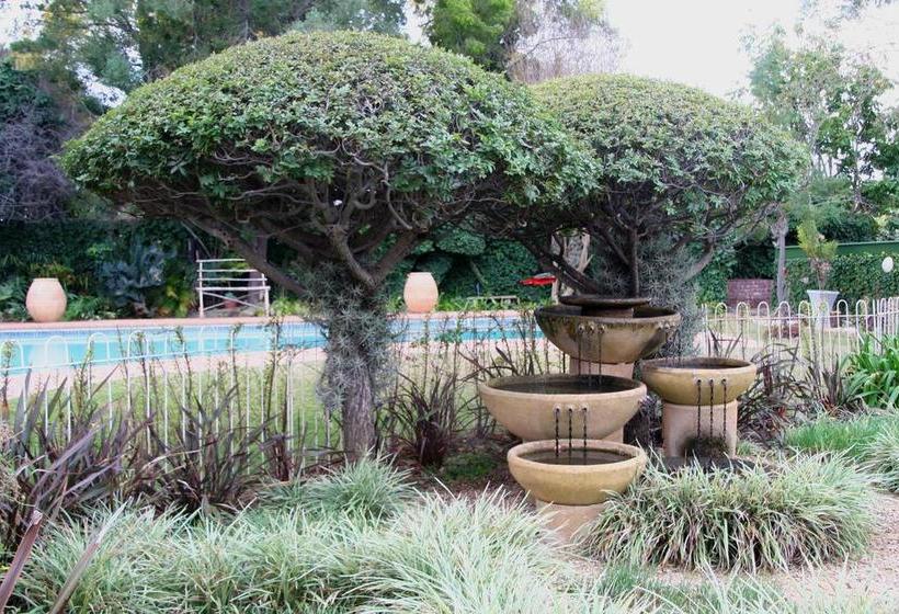 Bed & Breakfast Raw Karoo Guest House