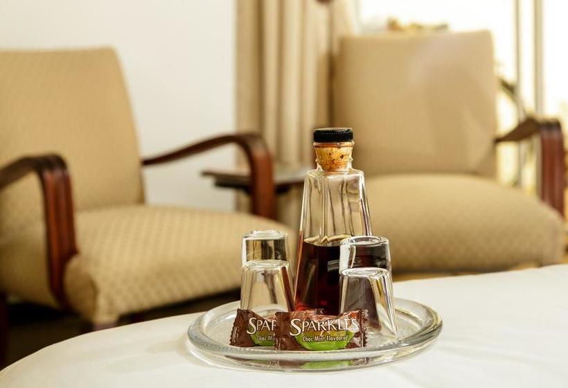 Bed & Breakfast Raw Karoo Guest House