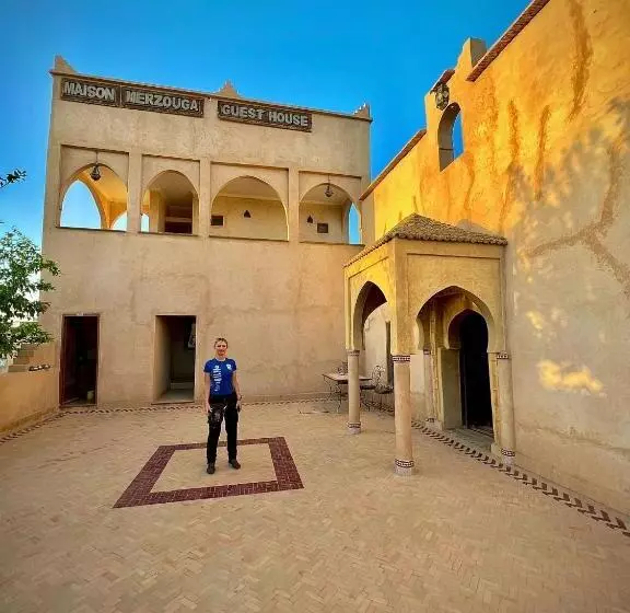 تختخواب و صبحانه Maison Merzouga Guest House