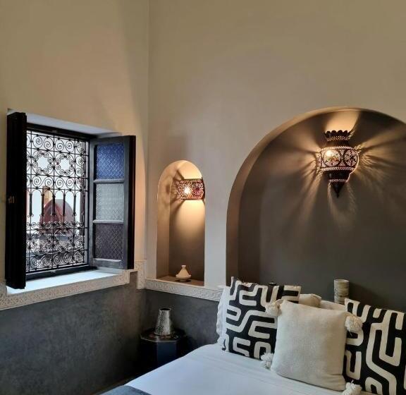 تختخواب و صبحانه Riad Les Rêves D'amélie