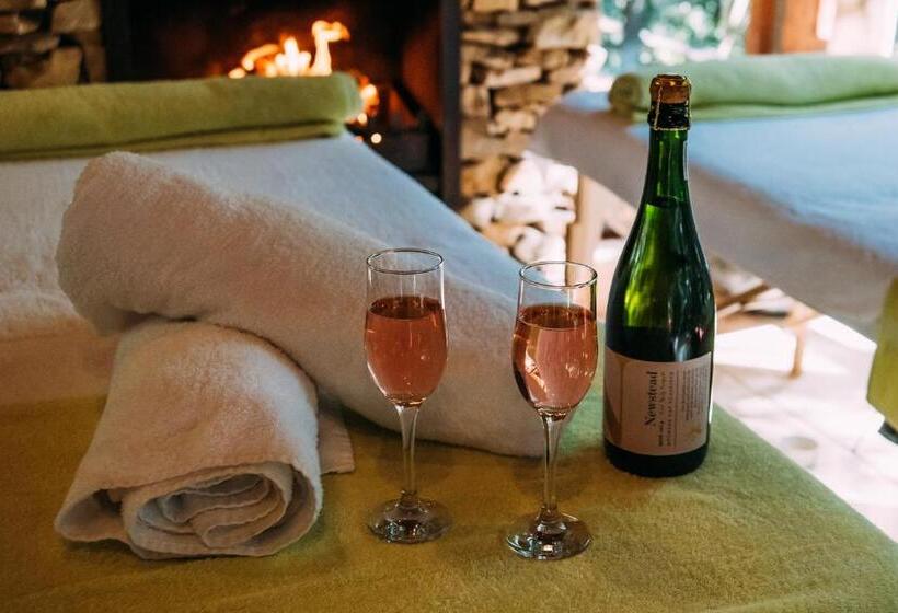 مبيت وإفطار Trogon House And Forest Spa