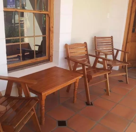 Aamiaismajoitus (B&B) Wheatlands Lodge