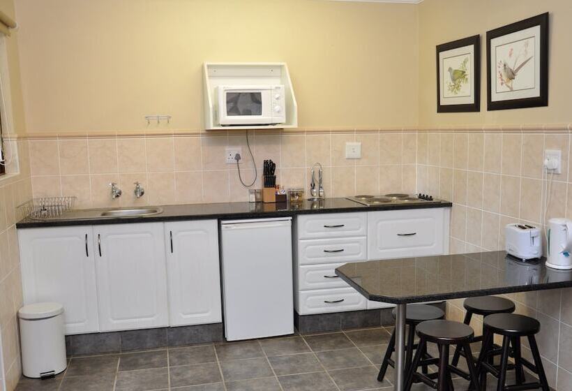 Birds Of Paradise B&b