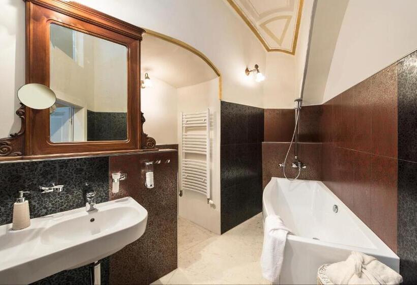 Отель Chateau Grandcastle