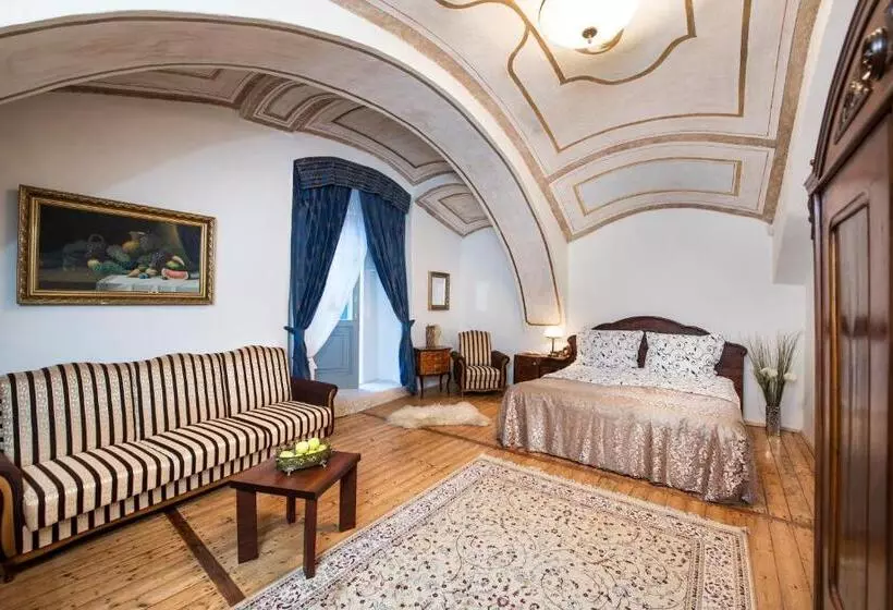 Hotelli Chateau Grandcastle