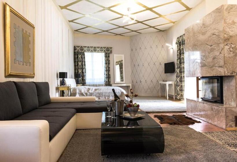 Отель Chateau Grandcastle