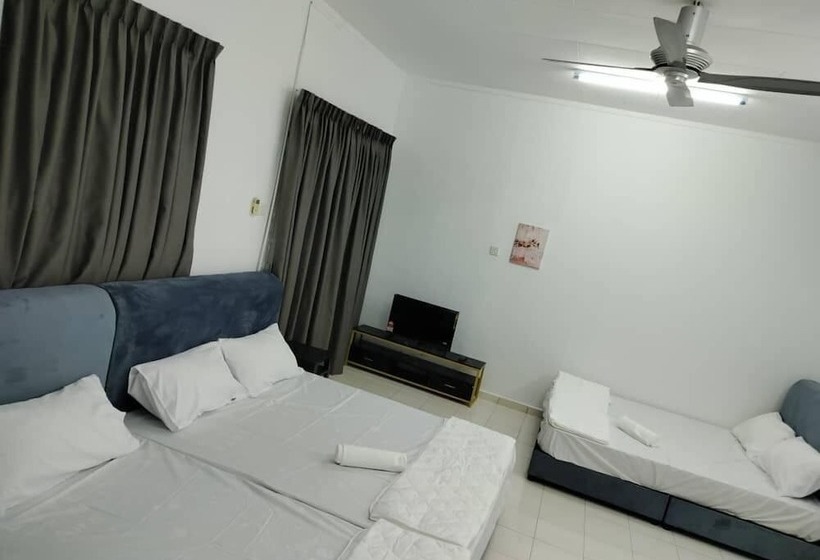 Cmn Hotel & Homestay