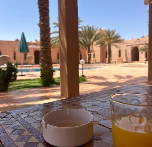 Hôtel Kasbat Aferdou