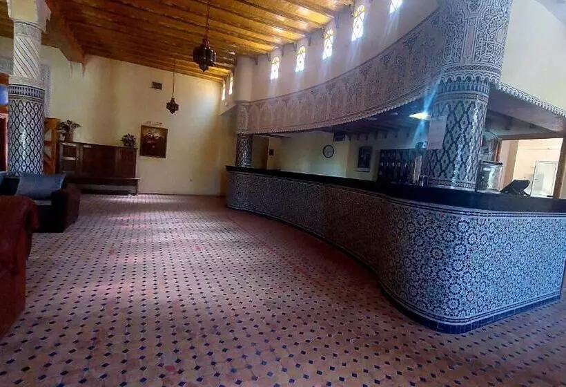 هتل Kasbat Aferdou