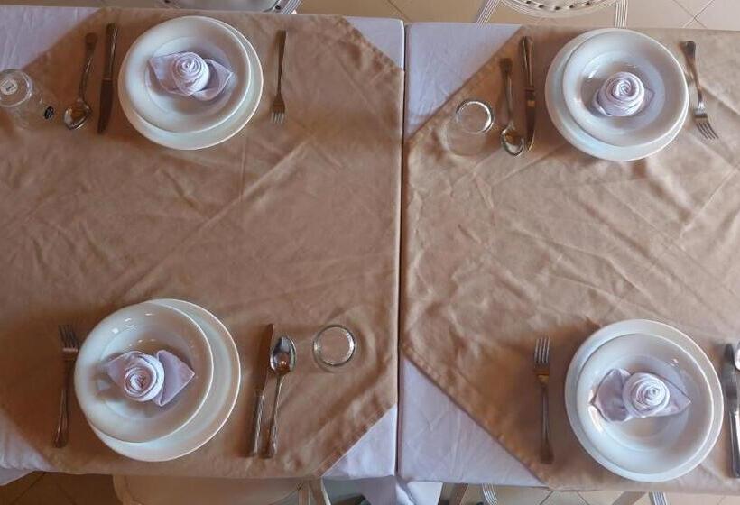 Hôtel Kasbat Aferdou