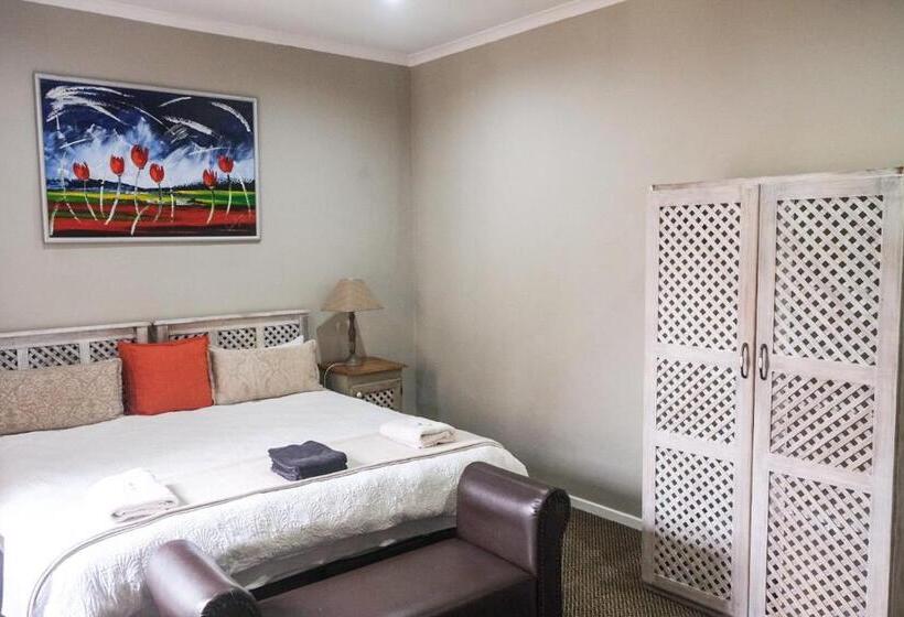 בית מלון כפרי The Kraal Addo Guesthouse