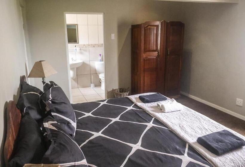 בית מלון כפרי The Kraal Addo Guesthouse