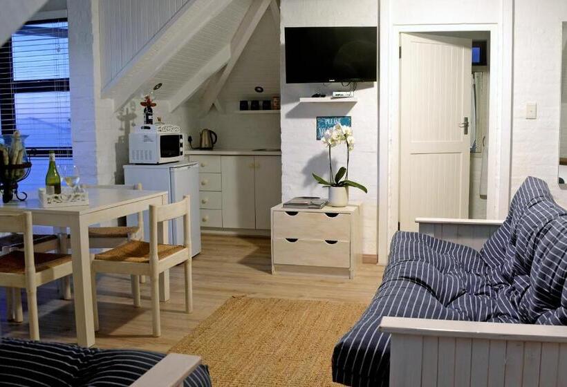 Rocklands Seaside Bed And Breakfast