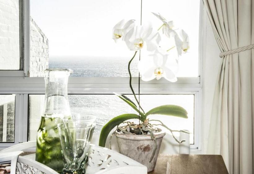 Rocklands Seaside Bed And Breakfast