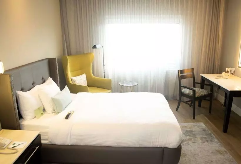 ホテル Lucerna Hermosillo