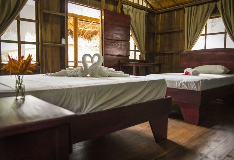 Отель Hidden Paradise Lodge