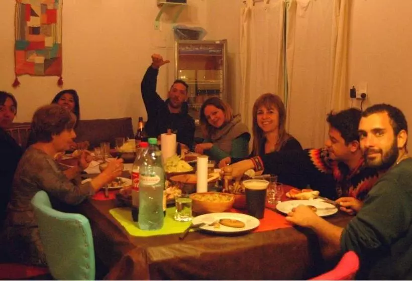 ホテル Pajaros Volando Hostel Merlo San Luis