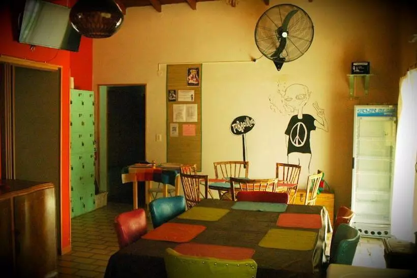 ホテル Pajaros Volando Hostel Merlo San Luis