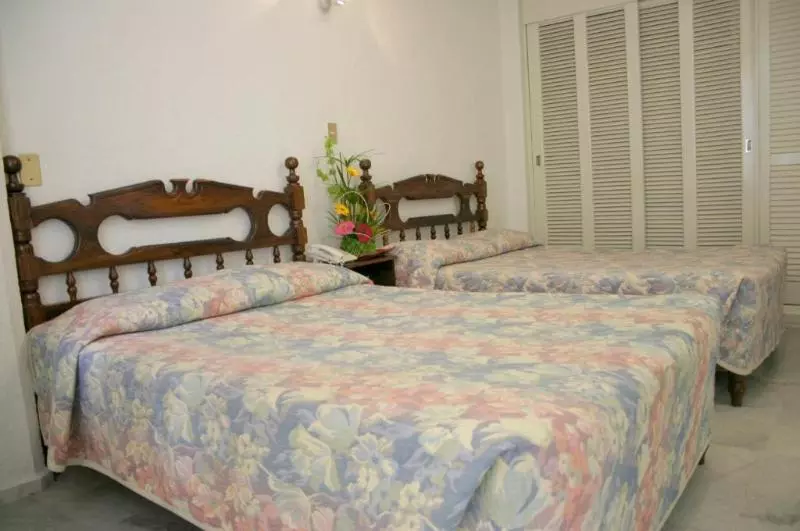 ホテル Suites Jazmin Acapulco