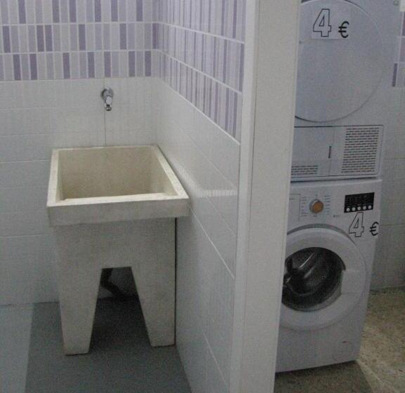 Albergue Monterrey Hostel