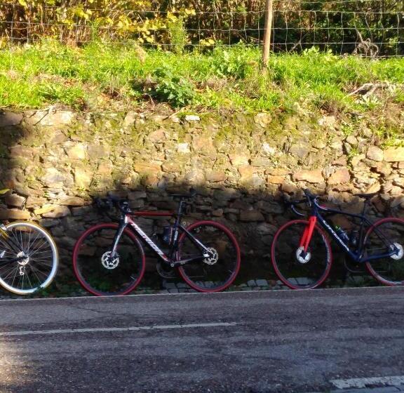 تختخواب و صبحانه Casas Do Contrabando