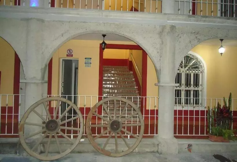 Hotelli Del Rio