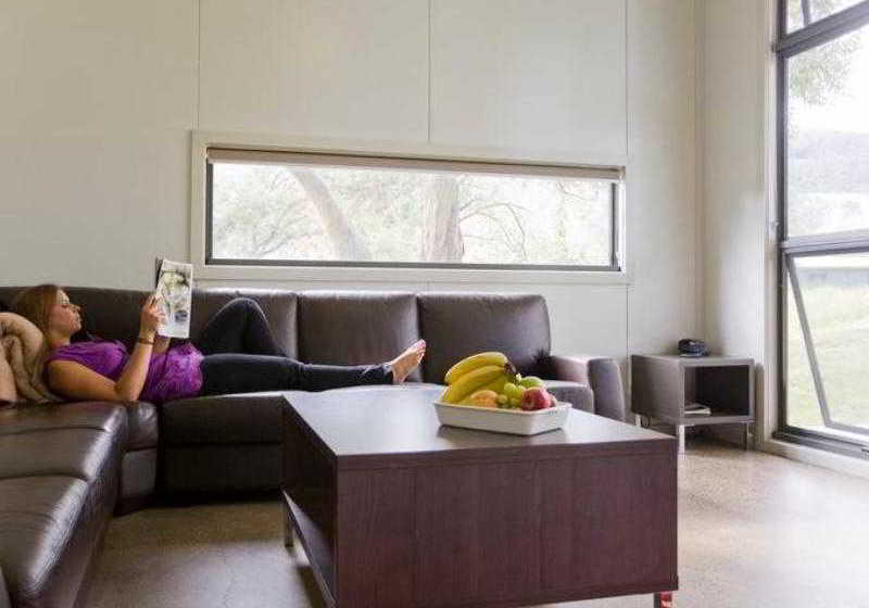 Отель Ecocrackenback