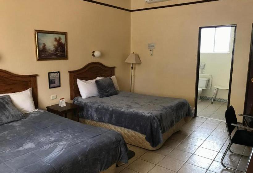 فندق El Camino Real