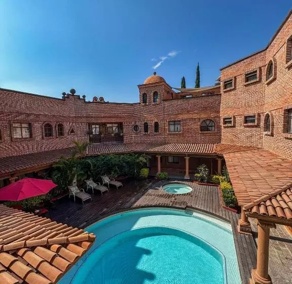ホテル Suites Paraiso Tequis