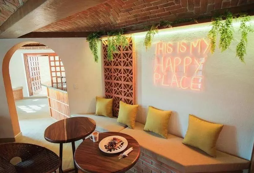 ホテル Suites Paraiso Tequis