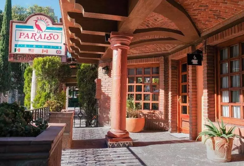 ホテル Suites Paraiso Tequis