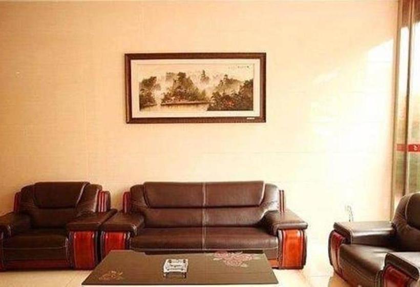 בית מלון כפרי Zhangjiajie Zhongxin Business