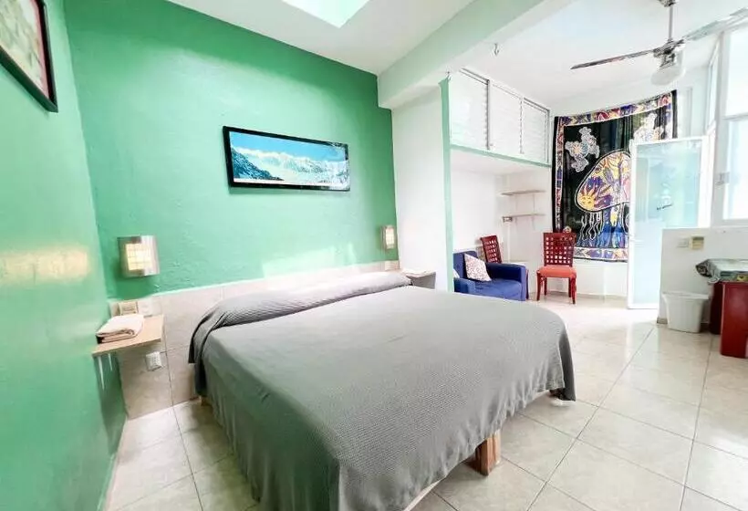 Ith Sayulita Amazing Surf Hostel