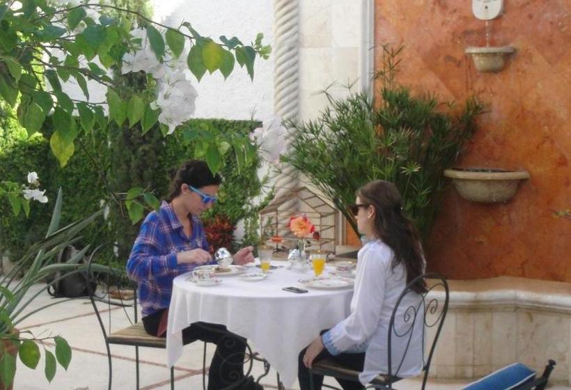 The Villa Tievoli Bed & Breakfast