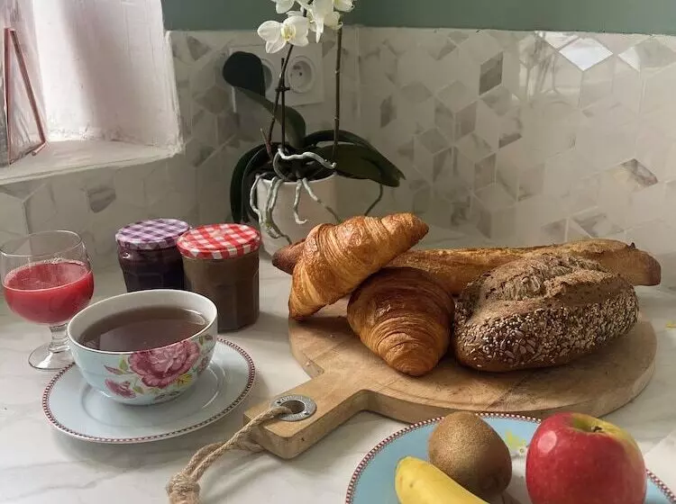 Aamiaismajoitus (B&B) Manoir De Grimbosq