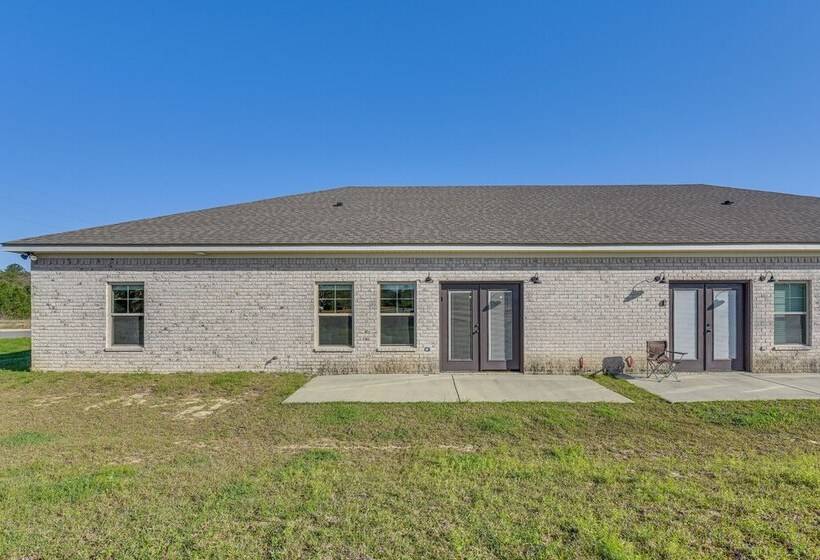 Modern Dothan Home Near Downtown & Hospitals!