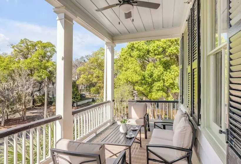 ペンション Circa 1785