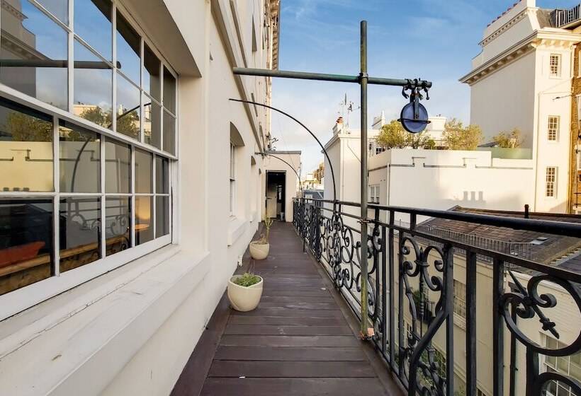 The Chesham Residences