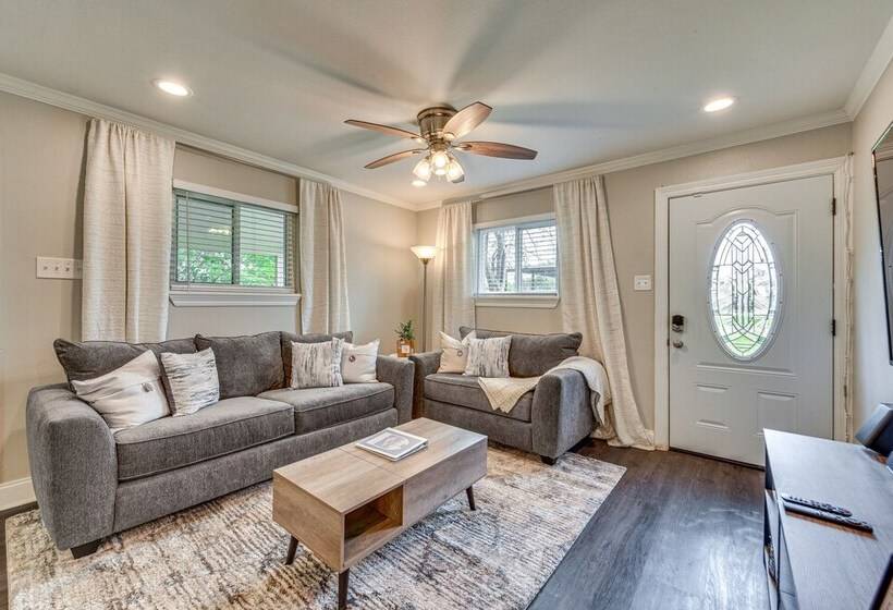 Baton Rouge Home W/ Private Patio: 2 Mi To Lsu!