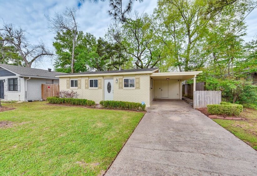 Baton Rouge Home W/ Private Patio: 2 Mi To Lsu!