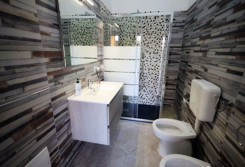 B&b Revolution Bed & Breakfast