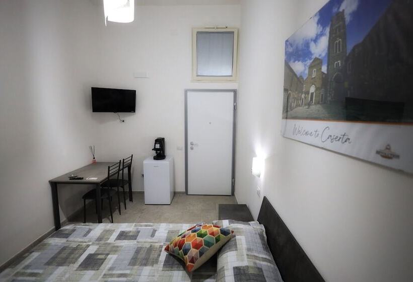 B&b Revolution Bed & Breakfast