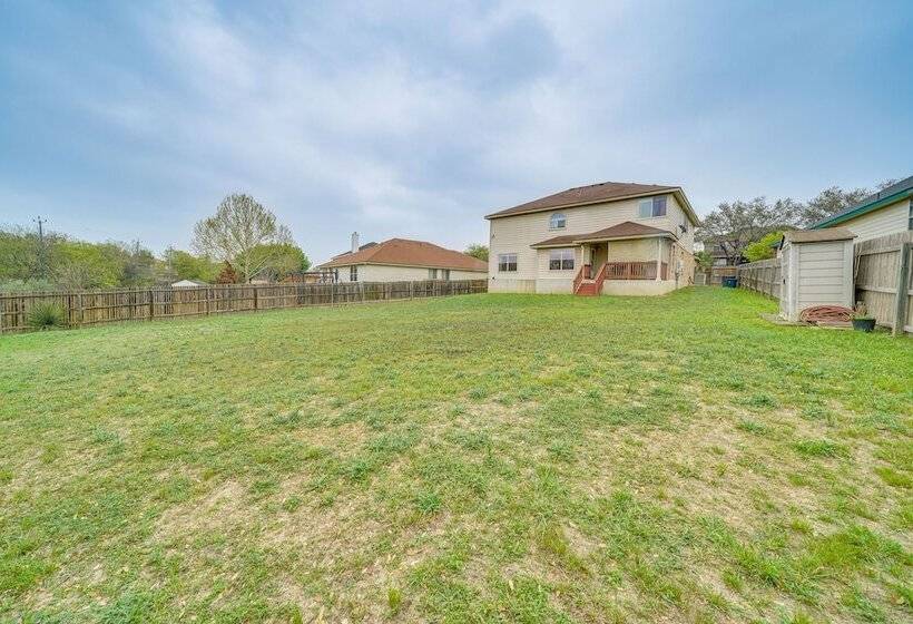 Family Friendly San Antonio Escape W/ Game Room